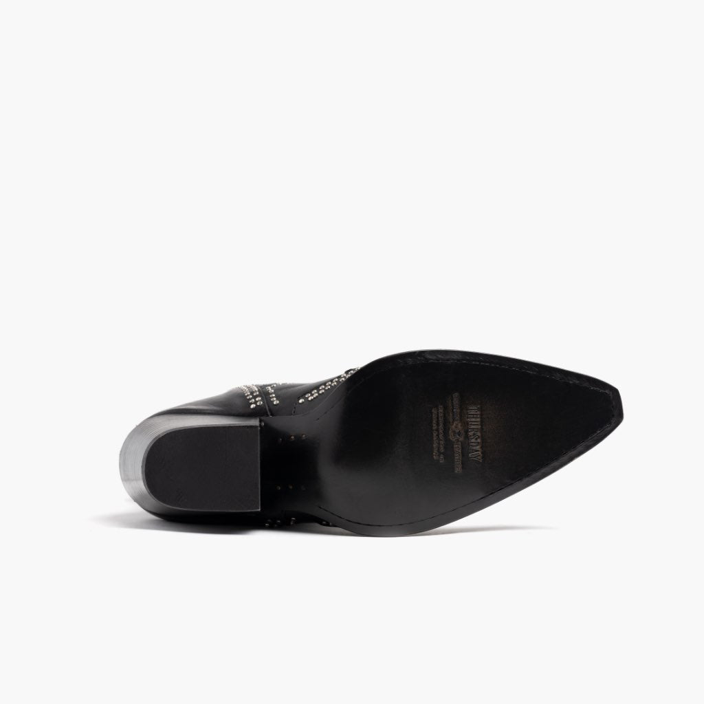 High-Traction Rubber Outsole & Lug Tread Pattern on Icon Sort Læderstøvler til Damer