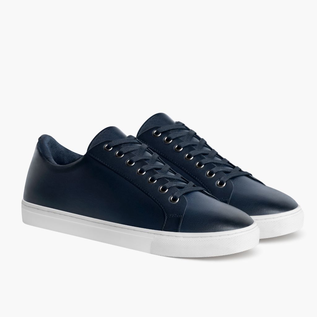 Premier Low Top Deep Blå Lædersneakers til Mænd For Men in Blue Full-Grain Leather - Sidevisning | Køb online