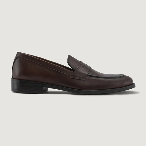 Burnished Brown Full-Grain leather Loafers - Goodyear Welt Construction & Front Toe Box Detail