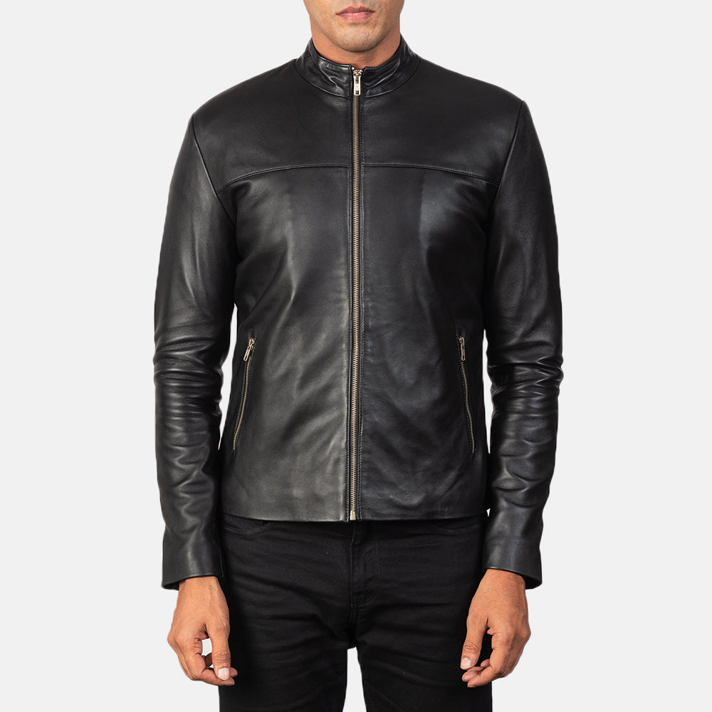 Men's Adornica Sort Læder Bikerjakke til Mænd - Lateral Side Profile View Showing Sleeve Cut &amp; Athletic Taper Fit