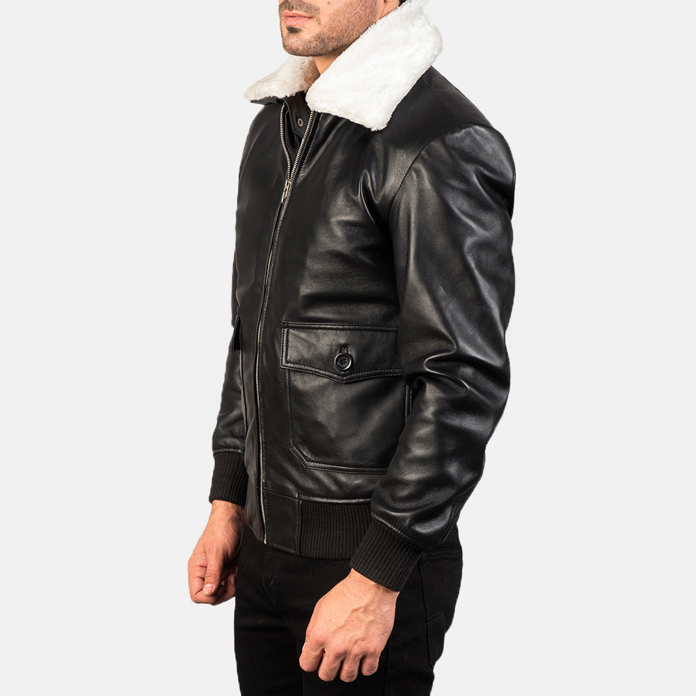 
Black Sheepskin Leather Bomber Jacket - Bagfra med tilpassede skuldre og ren kant