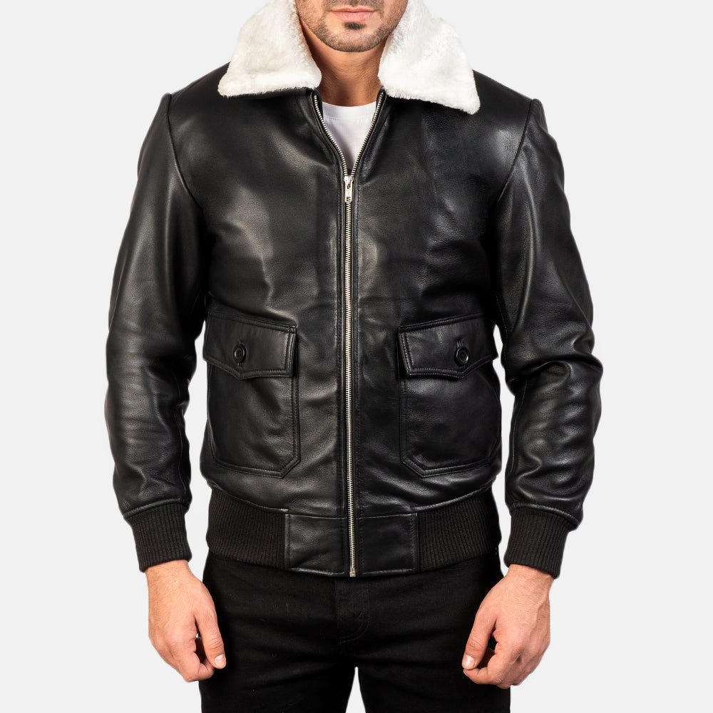 
Nærbillede of Shirt with Removable Fur & Zipper Hardware on Airin G-1 Black & White Leather Bomber Jacket
