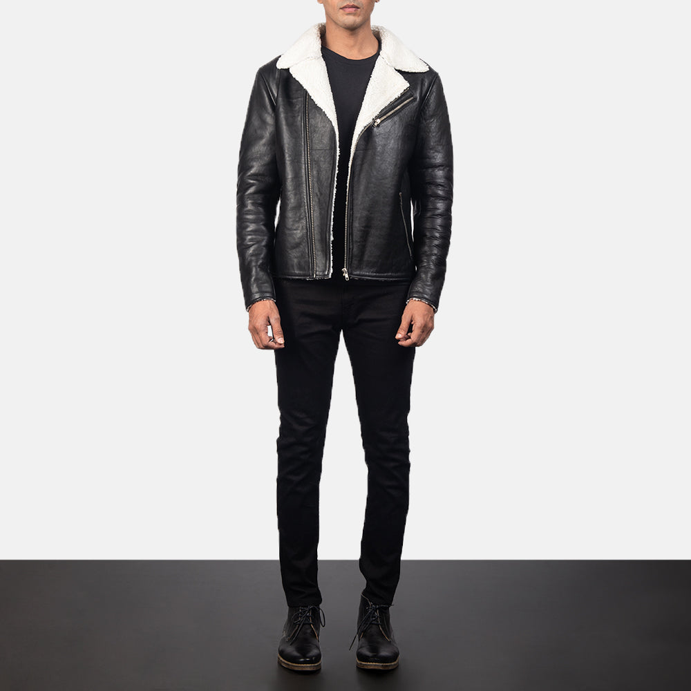 Close-Up Detail of Notch &amp; Zipper Hardware on Men's Alberto White Shearling Sort Læderjakke til Mænd