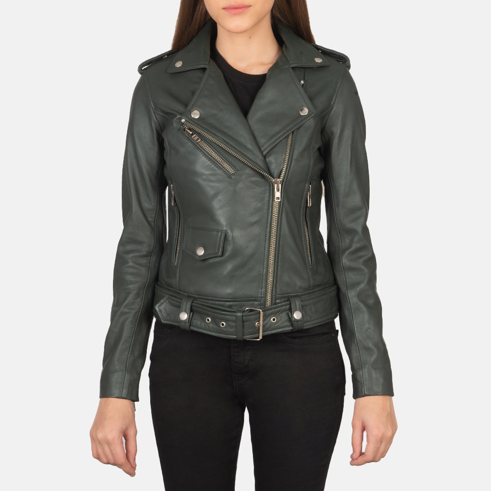 Close-Up Detail of Notch &amp; Zipper Hardware on Women's Alison Green Læder Bikerjakke til Kvinder
