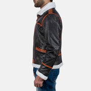 Close-Up Detail of High neck with Belt &amp; Zipper Hardware on Men's Alpine Brun Fur Læderjakke til Mænd