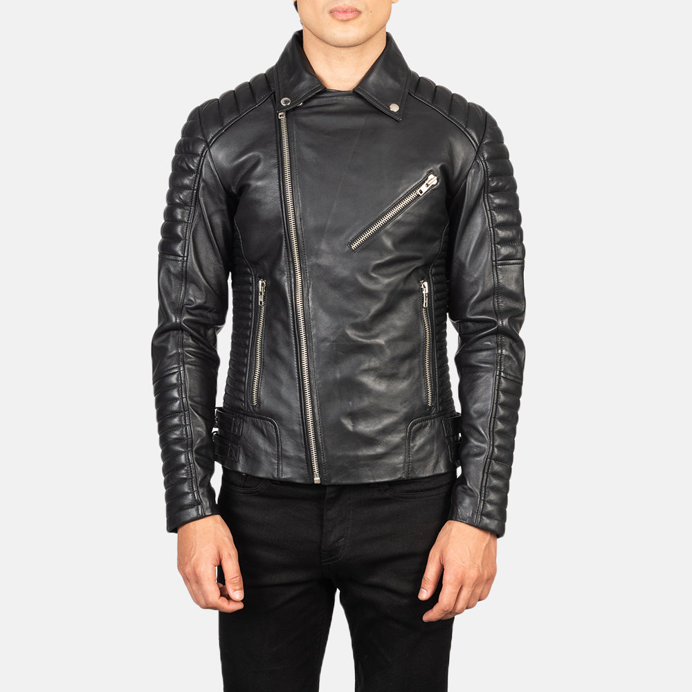 
Nærbillede of Notch & Zipper Hardware on Armand Green Suede Biker Jacket