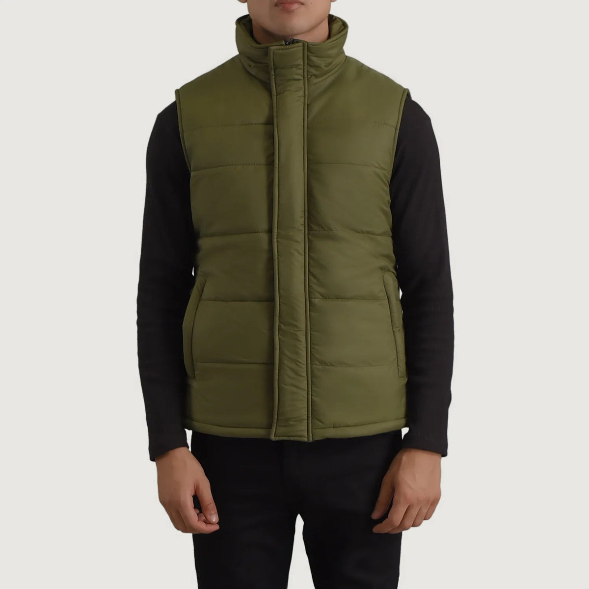 
Nærbillede of Classic Collar & Zipper With Placket Hardware on Bryan Grøn Vatteret vest til Mænd