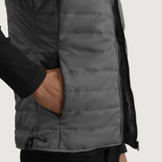 
Indvendig visning Showing Quilted Viscose Lining & To funktionelle inderlommer