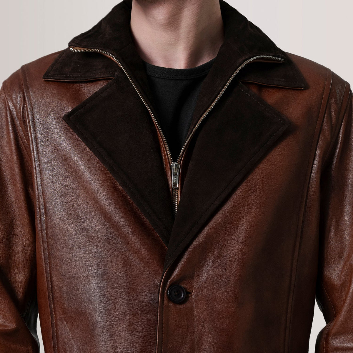 
Indvendig visning Showing Quilted Polyester Lining & To funktionelle inderlommer