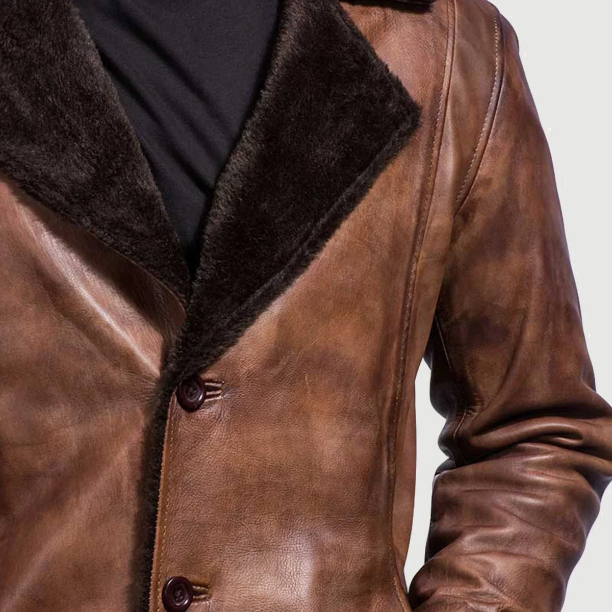 
Indvendig visning Showing Faux Fur Lined (Torso) & To funktionelle inderlommer