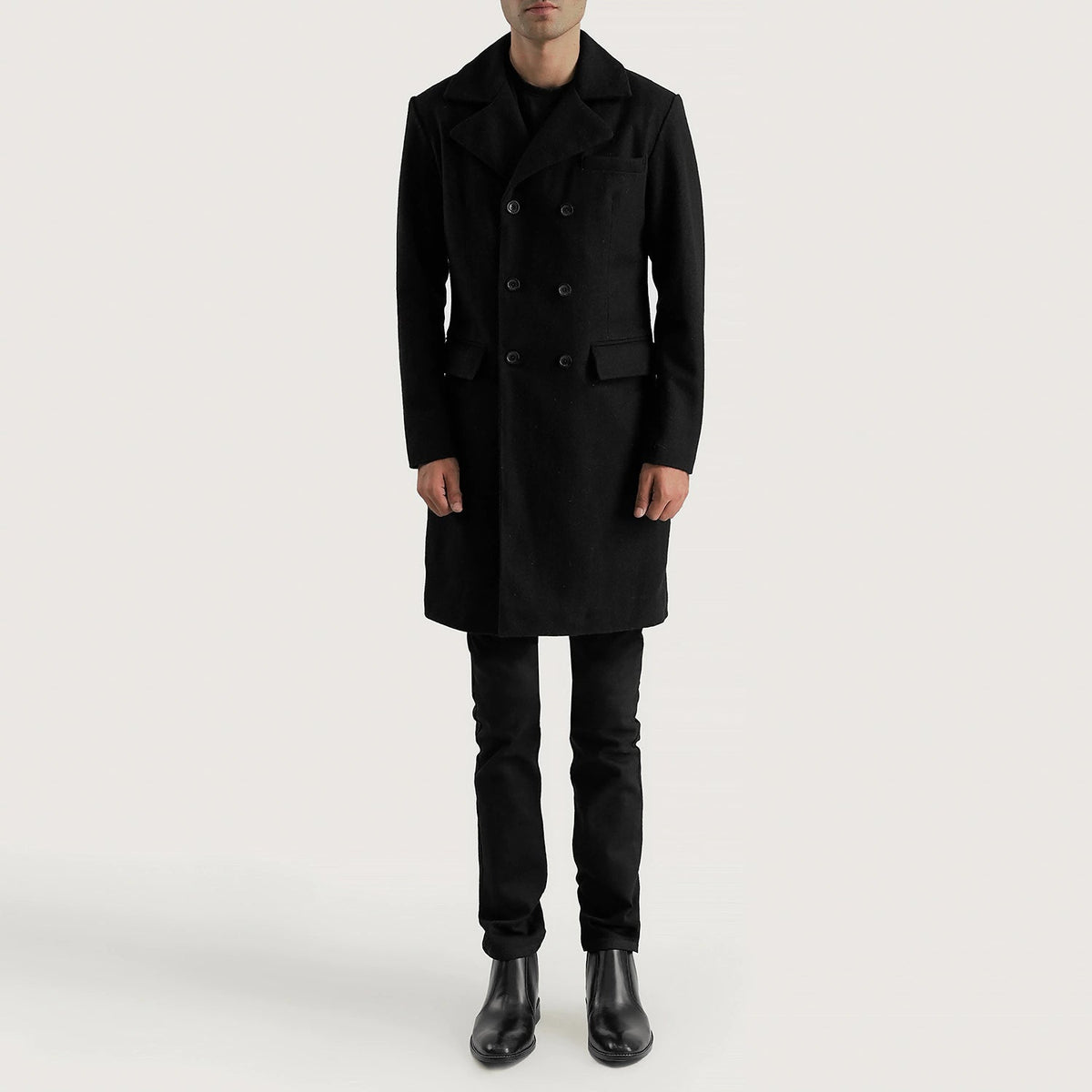 
Claud Black Wool Double Breasted Coat - Sideprofil med ergonomisk ærmesnit