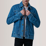 Conard Blue Denim Trucker Læderjakke til Mænd For Men in Blue Full-Grain Leather - Front Profile View &amp; Tailored Silhouette | Buy Online