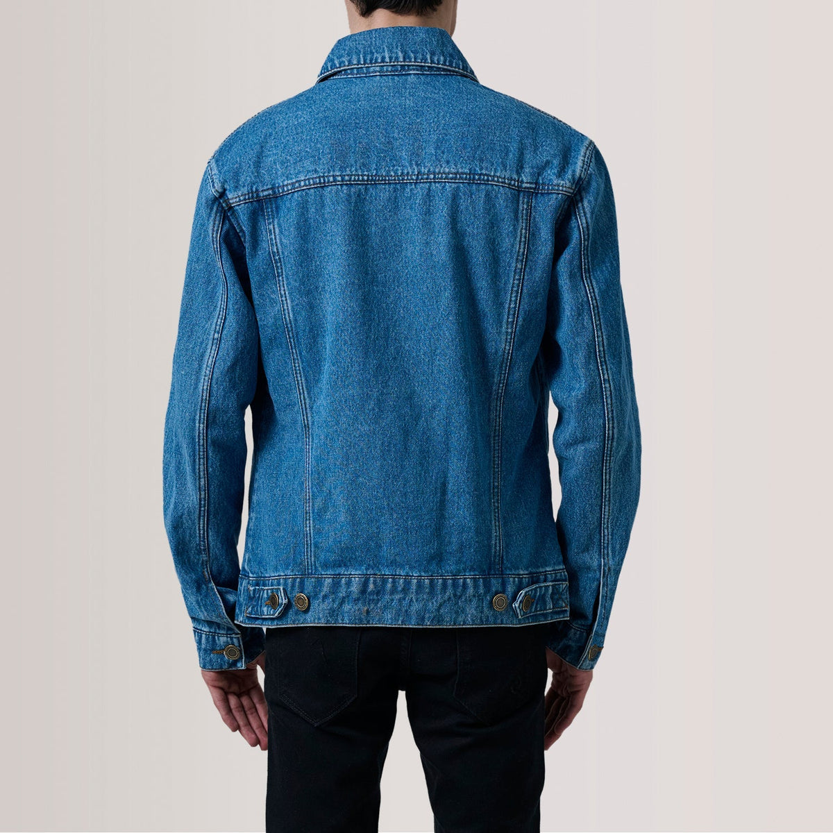 Close-Up Detail of Classic Collar &amp; Heavy-Duty Zipper Hardware on Conard Blue Denim Trucker Læderjakke til Mænd For Men