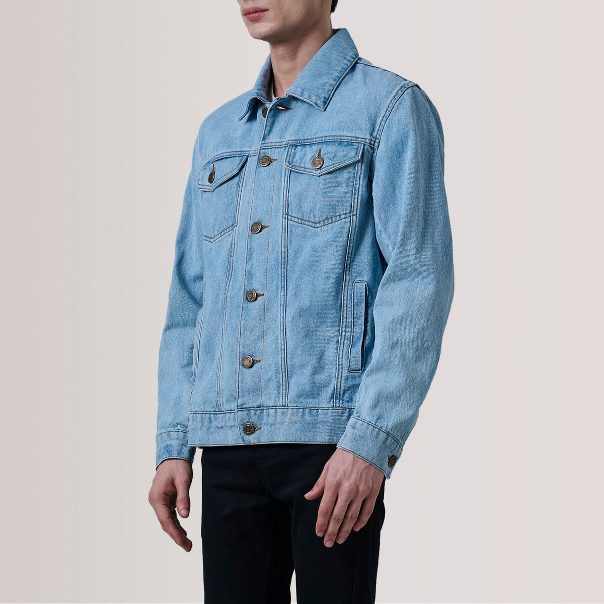 Conard Light Blue Denim Trucker Læderjakke til Mænd For Men - Lateral Side Profile View Showing Sleeve Cut &amp; Athletic Taper Fit