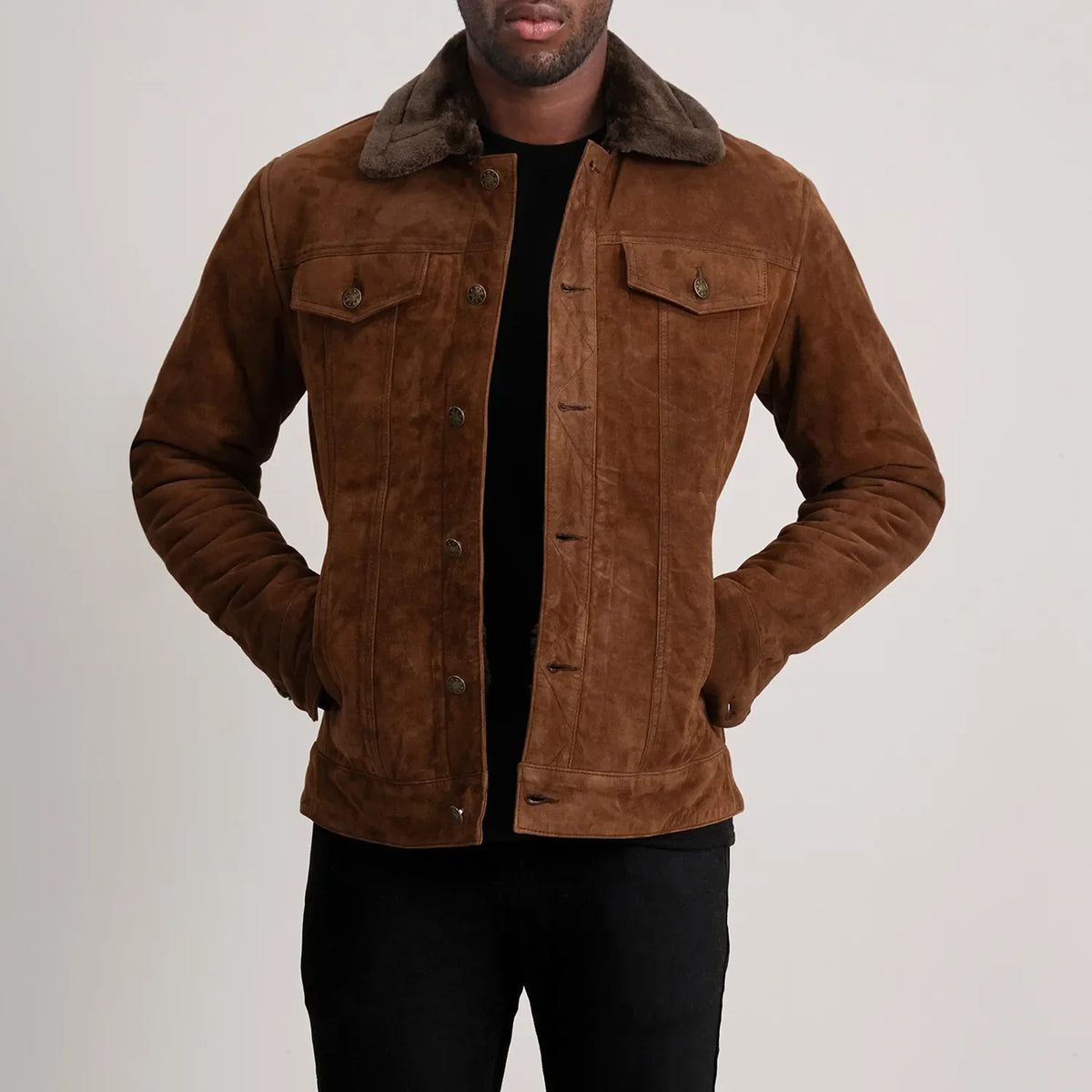 Dallis Brun Suede Shearling Trucker Læderjakke til Mænd in Brown Goatskin Suede - Front Profile View &amp; Tailored Silhouette | Buy Online