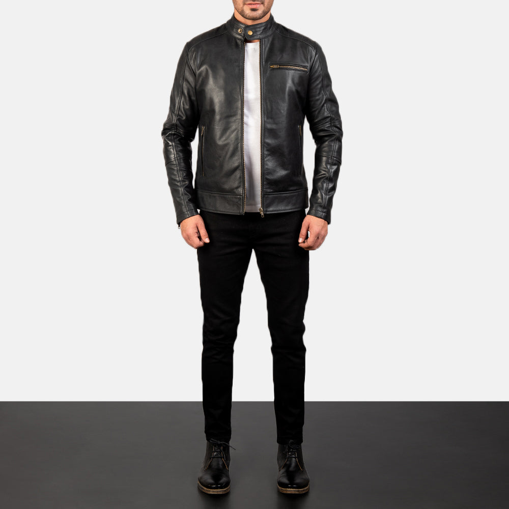 Dean Sort Læder Bikerjakke til Mænd - Lateral Side Profile View Showing Sleeve Cut &amp; Athletic Taper Fit