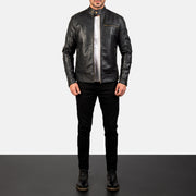 Dean Sort Læder Bikerjakke til Mænd - Lateral Side Profile View Showing Sleeve Cut &amp; Athletic Taper Fit