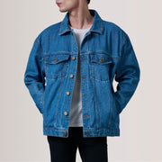 
Authentic Full-Grain Leather Grain Texture & Heavy-Duty Seam Stitching Detail