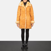 
Erica Beige Leather Coat - Sideprofil med ergonomisk ærmesnit