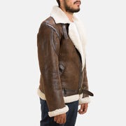 Close-Up Detail of Notch &amp; Zipper with Waist belt Hardware on Men's Forest Double Face Shearling Læderjakke til Mænd