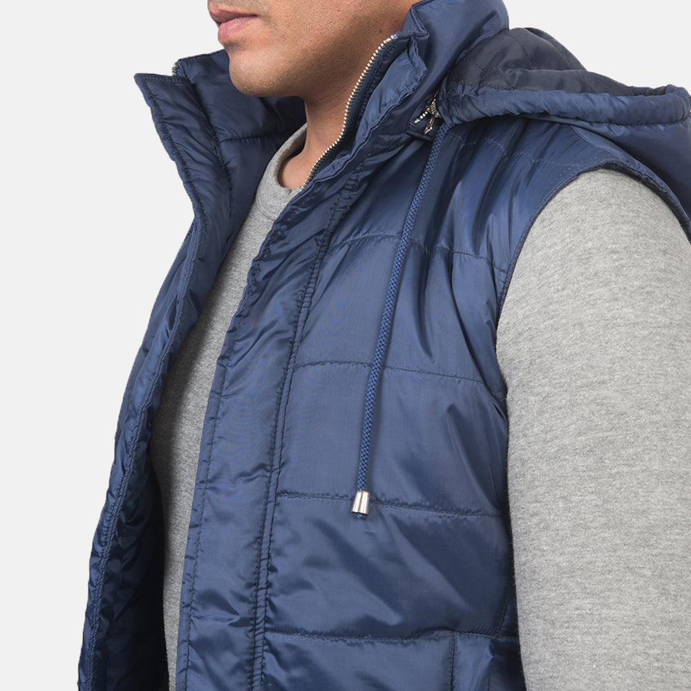 
Indvendig visning Showing Quilted Polyester Lining & To funktionelle inderlommer