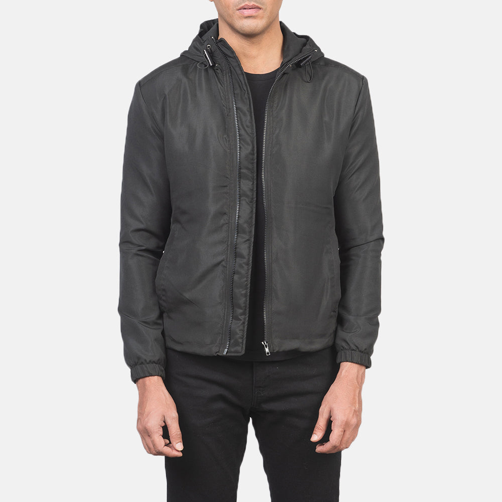 Jimmy Black Hooded Windbreaker Jacket in Black Polyester - Forfra med skræddersyet silhuet | Køb online