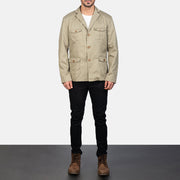 Kajetan Beige Safari Læderjakke til Mænd - Lateral Side Profile View Showing Sleeve Cut &amp; Athletic Taper Fit