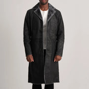 
Kolby Distressed Black Shearling Long Coat in Distressed Black Sheepskin Snuffed - Forfra med skræddersyet silhuet | Køb online