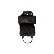 
Solid Antique Brass Hardware & Heavy-Duty Dual Zipper Detail on Bellary Kernelæder Backpack
