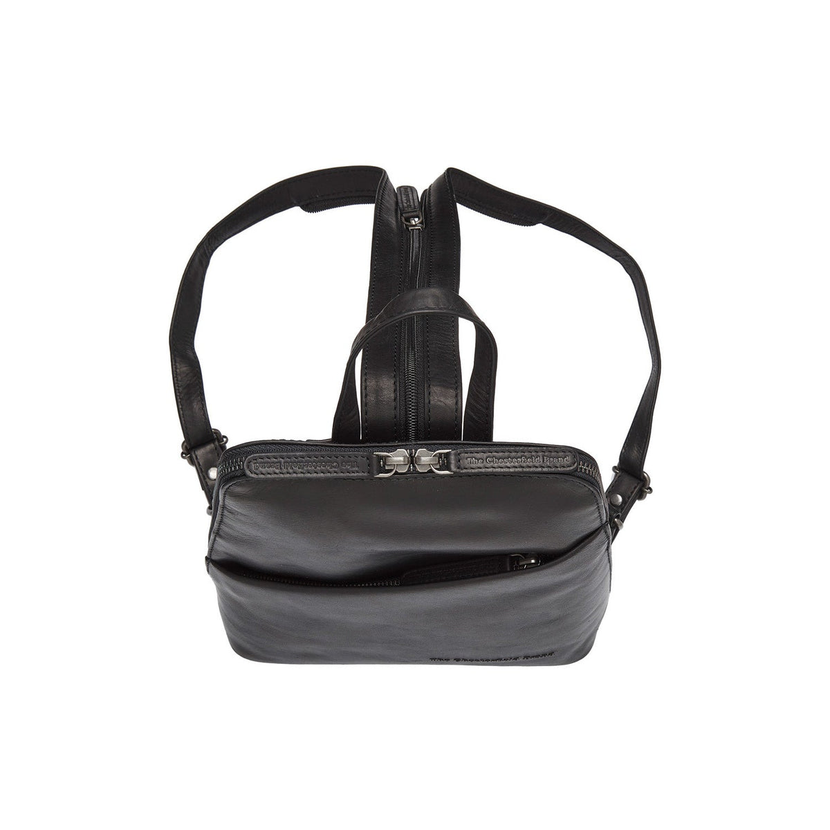 Solid Antique Brass Hardware &amp; Heavy-Duty Dual Zipper Detail on Claire Full-Grain Leather Backpack til Kvinder