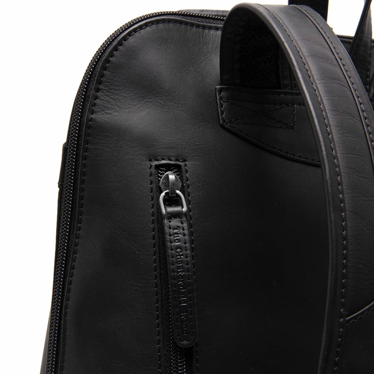 Tigris Full-Grain Leather Backpack til Kvinder - Structured Side Profile Showing Gusset Depth &amp; Expansion Capacity