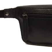 Solid Antique Brass Hardware &amp; Heavy-Duty Dual Zipper Detail on Toronto Full-Grain Leather Belt Bag til Kvinder