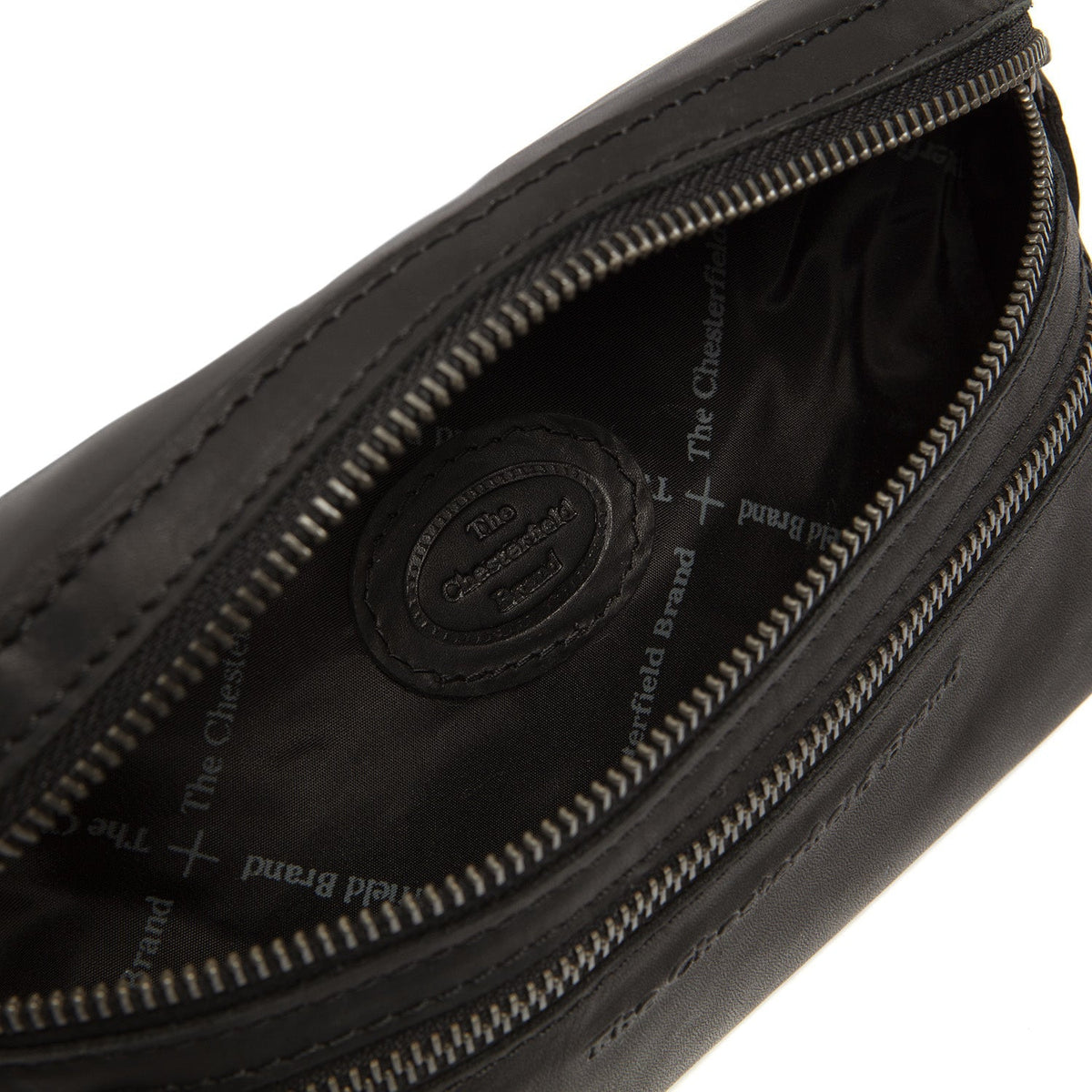 Toronto Full-Grain Leather Belt Bag til Kvinder - Structured Side Profile Showing Gusset Depth &amp; Expansion Capacity