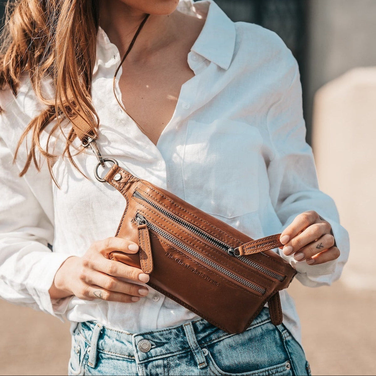 Toronto Full-Grain Leather Belt Bag til Kvinder – alternate product view 2