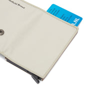 
Indvendig visning Showing Dedicated Padded Laptop Sleeve & Multi-Compartment Organization