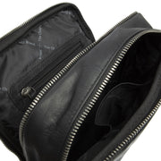 Alva Full-Grain Leather Crossbody Bag til Mænd - Structured Side Profile Showing Gusset Depth &amp; Expansion Capacity