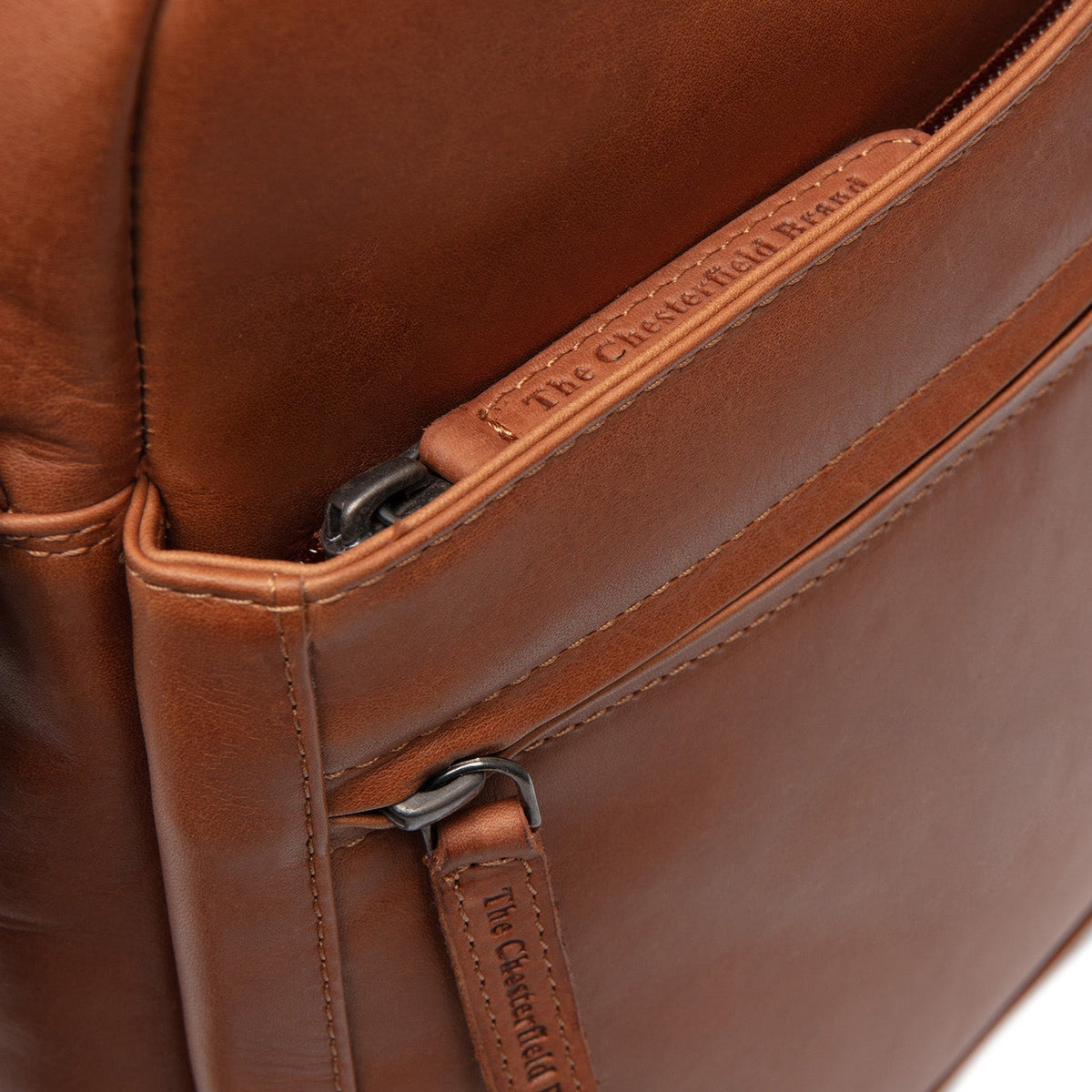 Anzora Full-Grain Leather Crossbody Bag til Mænd – alternate product view 3
