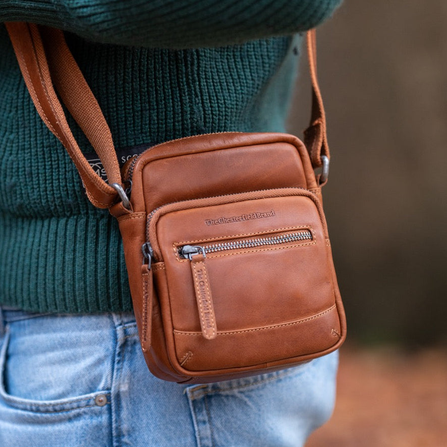 Bremen Full-Grain Leather Crossbody Bag til Mænd – alternate product view 2