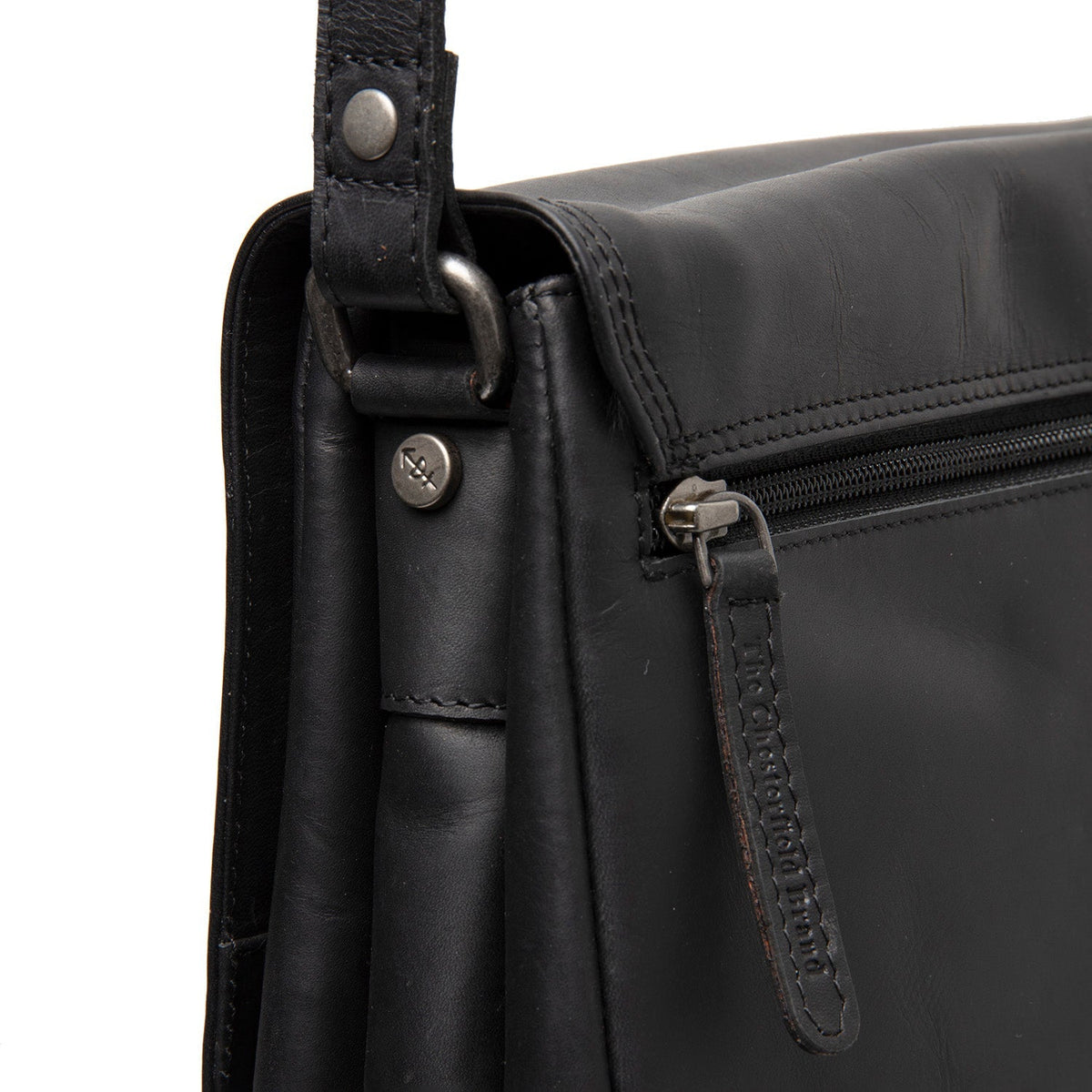 
Indvendig visning Showing Dedicated Padded Laptop Sleeve & Multi-Compartment Organization