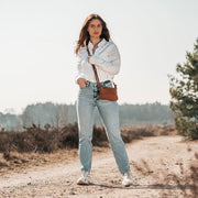 Salerno Full-Grain Leather Crossbody Bag til Kvinder – alternate product view 3