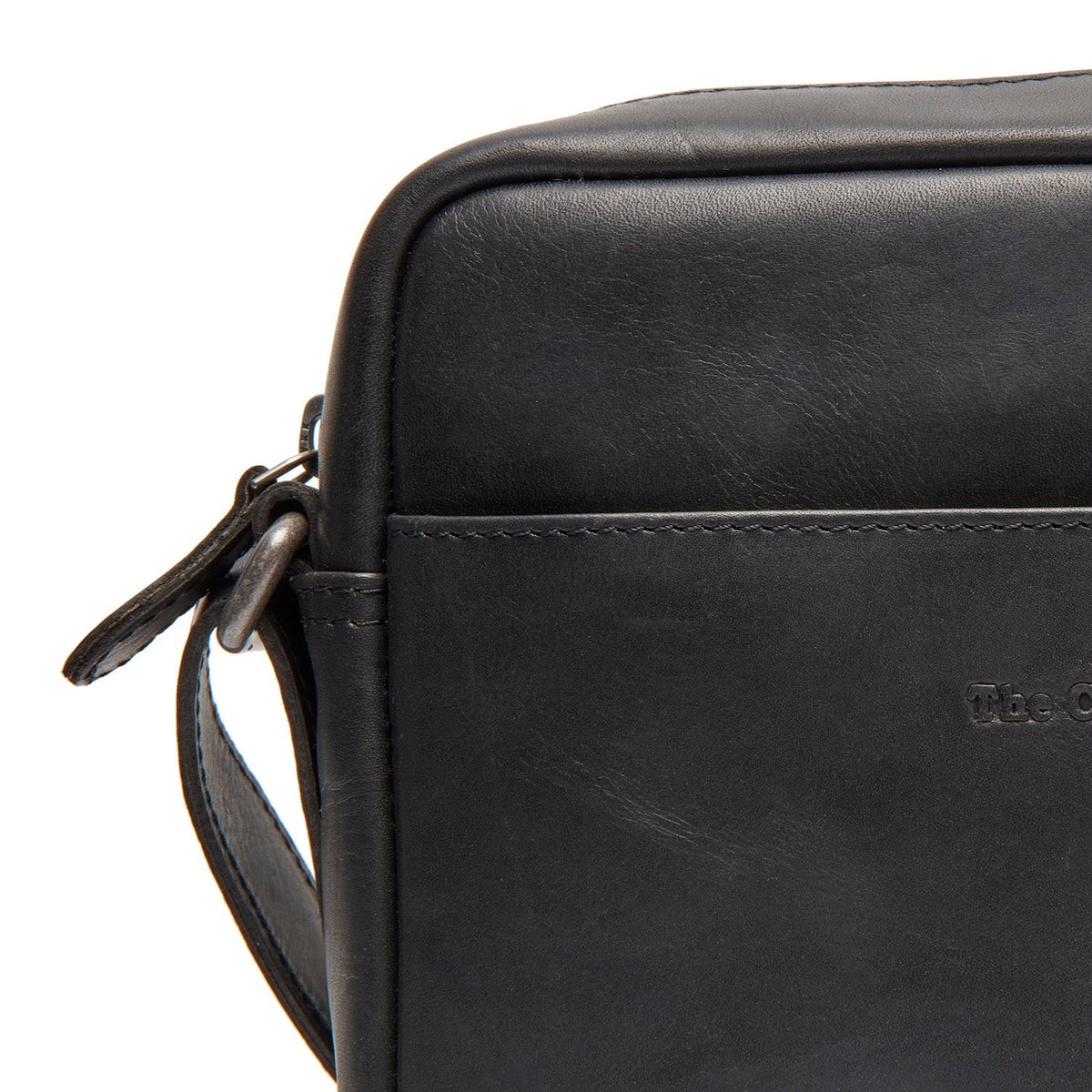 Westmere Full-Grain Leather Crossbody Bag til Kvinder - Structured Side Profile Showing Gusset Depth &amp; Expansion Capacity