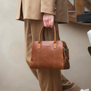Ezra Full-Grain Leather Handbag til Kvinder – alternate product view 3