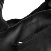 Tenara Full-Grain Leather Handbag til Kvinder - Lateral Side Profile View Showing Sleeve Cut &amp; Athletic Taper Fit