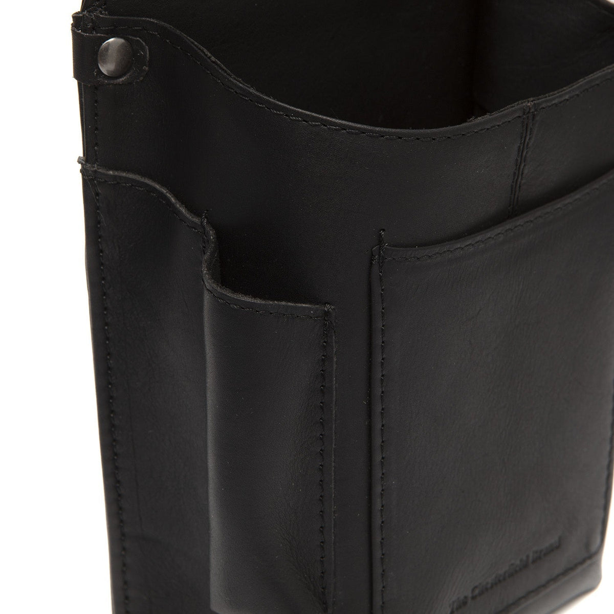 
Solid Antique Brass Hardware & Heavy-Duty Dual Zipper Detail on Taiwan Kernelæder Waiter Læderpung Holster