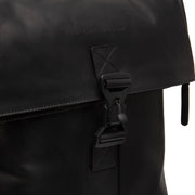 Solid Antique Brass Hardware &amp; Heavy-Duty Dual Zipper Detail on Savona Full-Grain Leather Laptop Backpack til Kvinder