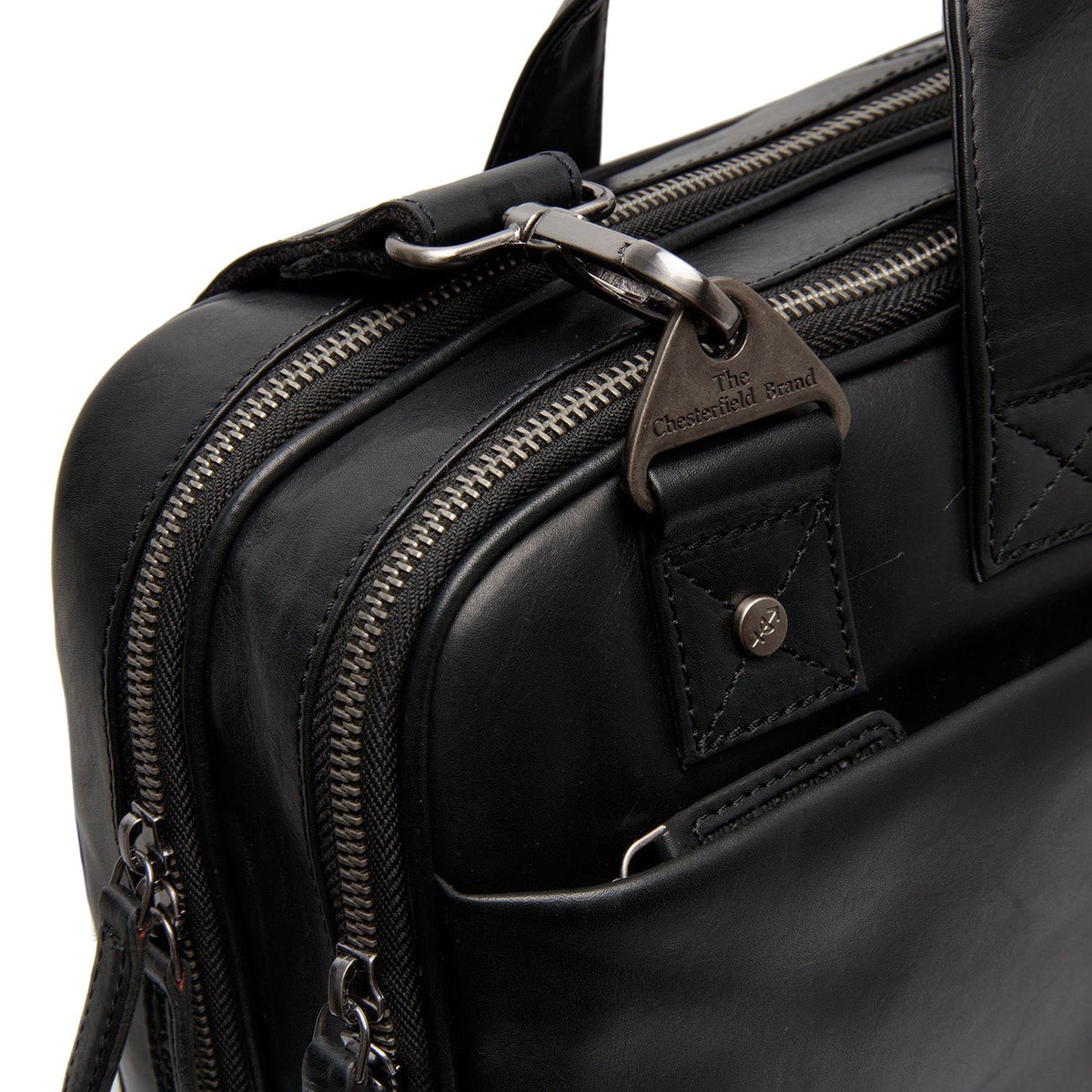 Solid Antique Brass Hardware &amp; Heavy-Duty Dual Zipper Detail on Iseo Full-Grain Leather Laptop Bag til Mænd