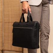 Levanto Full-Grain Leather Laptop Bag til Kvinder - Structured Side Profile Showing Gusset Depth &amp; Expansion Capacity