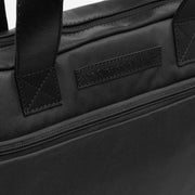 
Indvendig visning Showing Dedicated Padded Laptop Sleeve & Multi-Compartment Organization