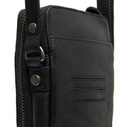 
Alesund Kernelæder Phone Bag - Sideprofil med ergonomisk ærmesnit