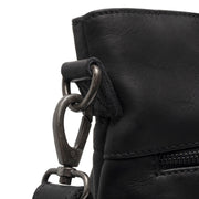
Indvendig visning Showing Dedicated Padded Laptop Sleeve & Multi-Compartment Organization